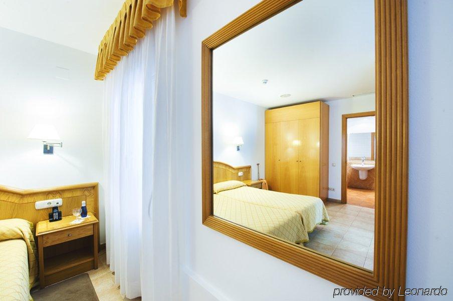Hotel Miramar Badalona Chambre photo